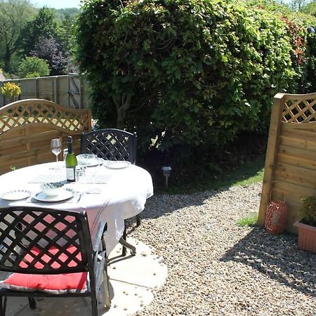 Hideaway Between Coast And Moors In A Beautiful Village Apartment Sleights Eksteriør billede