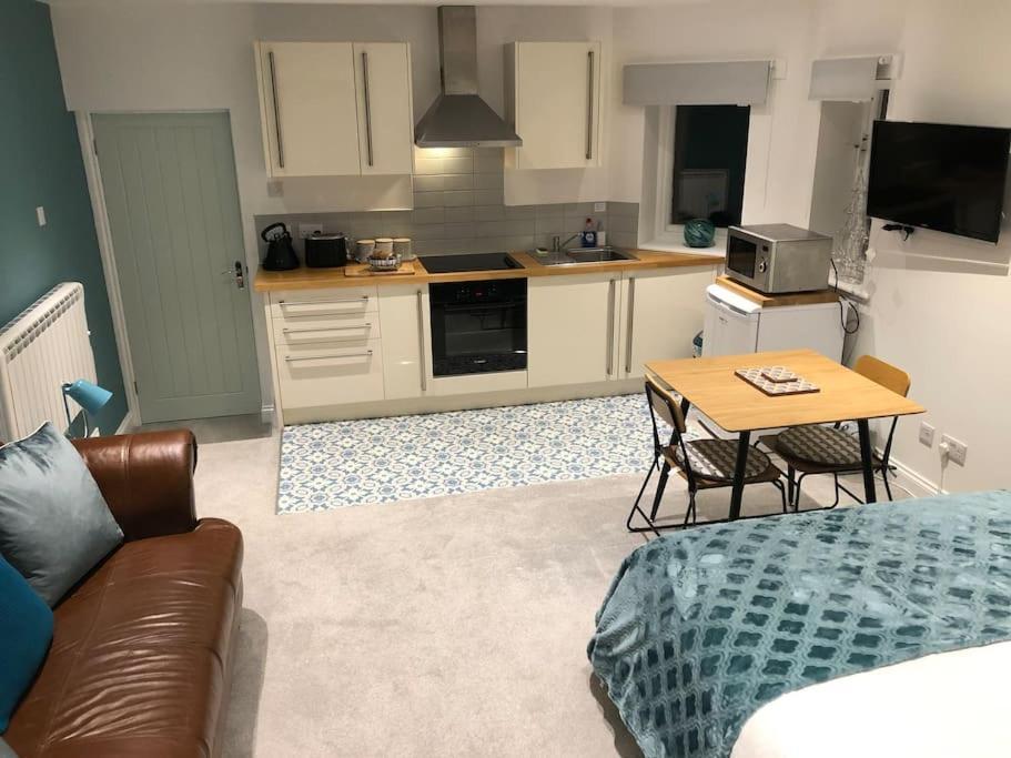 Hideaway Between Coast And Moors In A Beautiful Village Apartment Sleights Eksteriør billede