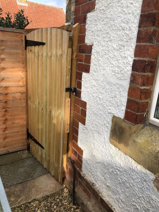Hideaway Between Coast And Moors In A Beautiful Village Apartment Sleights Eksteriør billede